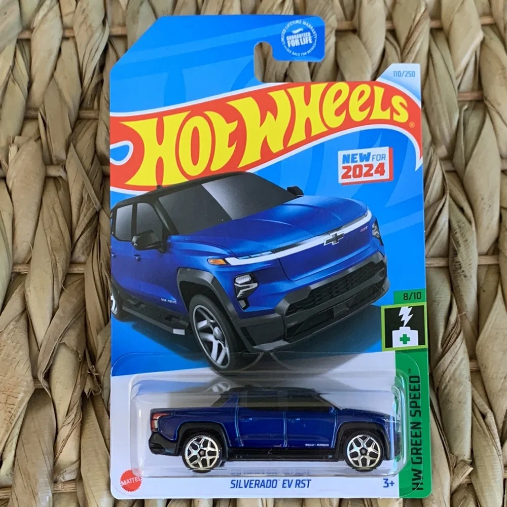 Hot Wheel Chevy Silverado EV RST Chevrolet Blue Electric Truck Hotwheels 2024 🆕